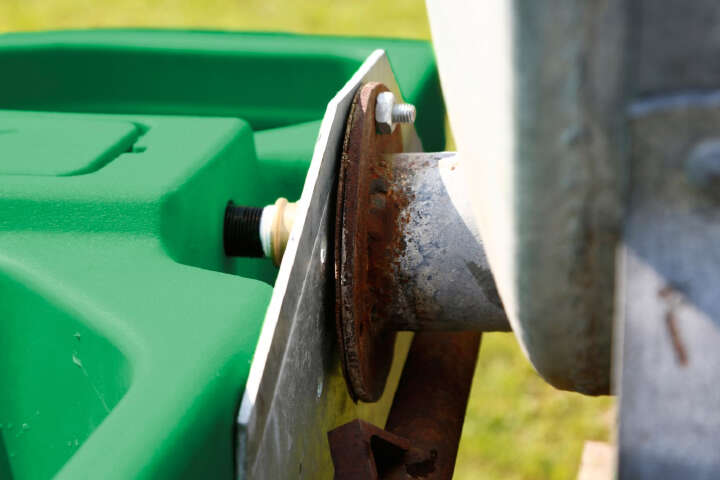 KERBL Doppel-Schwimmertränke S60 für Weidefassanbau